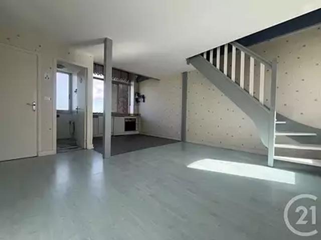 Dinard 35800 Achat / Vente appartement 4 pièces t4