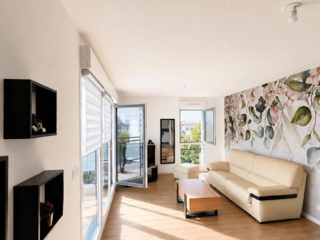 DINARD – Appartement T3 de 66,58 m² avec balcon et stationnement