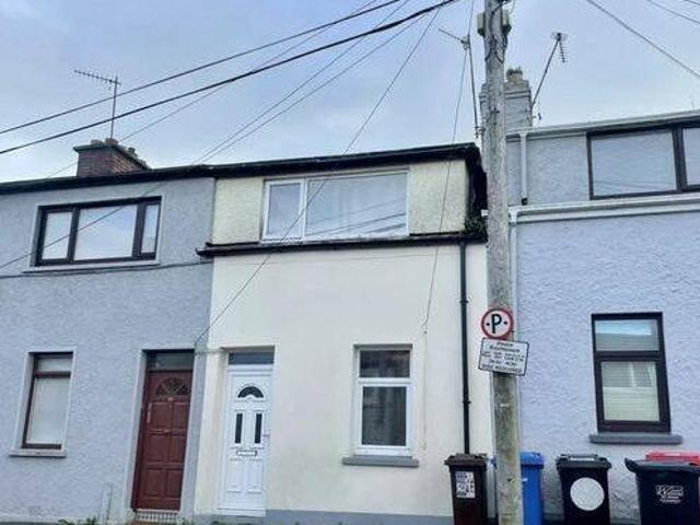 Dinoon 27 Greenmount Buildings Cork City Centre Co Cork