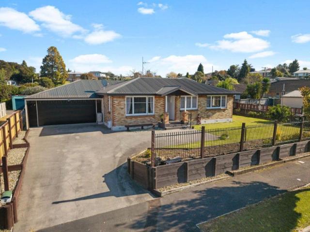 dinsdale, 4 bedrooms
