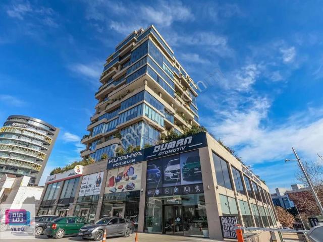 Dialog Yıldız / Dikey Orman Konseptli Plaza Da Kiralık Ofis
