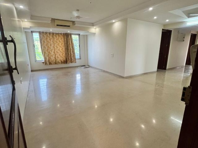 Diamond Garden 3.5 Bedroom 1950 Sq. Ft. Apartment in Chembur Mumbai Listing ID: #9871
