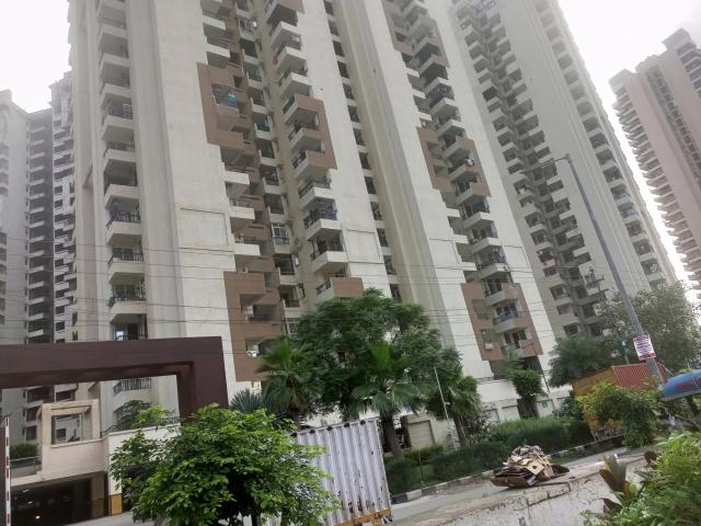 Diamond Paradise Noida ex 2.5 Bedroom 89 Sq. Yd. Independent House in Roza Jalalpur Greater Noida Listing ID: #9404