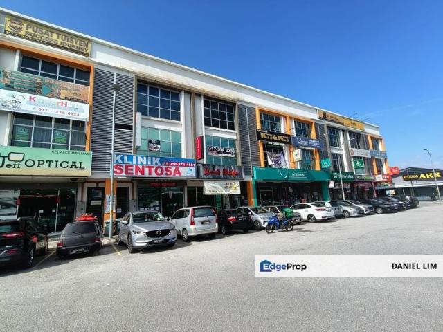 店铺办公楼 出租 SAUJANA 3 STOREY OFFICE 20'x75'