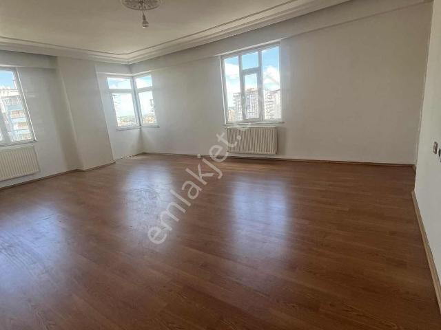Diclekent Cadde Üzeri Daire