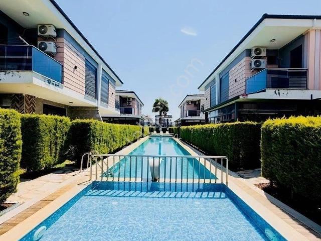 Didim Villalar Bölgesinde Satılık Lüx 3+1 Villa