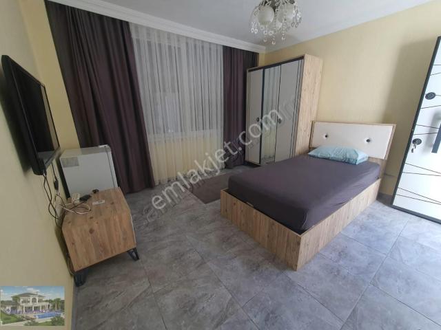 Didim Yeşiltepe'de Emsalsiz Villa 1400m2 Bahçe İçinde 6+1 !