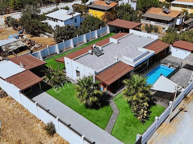 Didim Yeşiltepede Satılık 6+2 Villa 1400 M2 Arsa İçinde