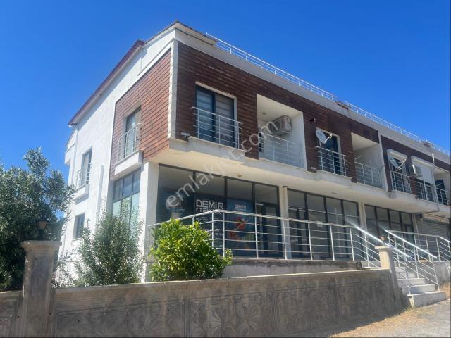 Didim Akbükte Merkezi Konumda Eşyalı Daire