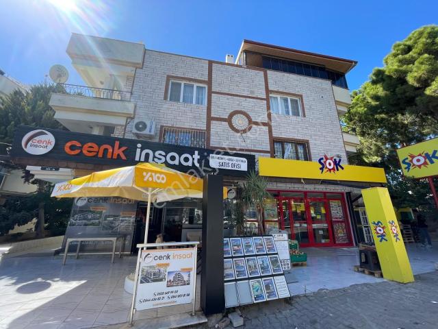 Didim Çamlık Mah.denize 300 Mt.satılık 5+1tripleks Daire