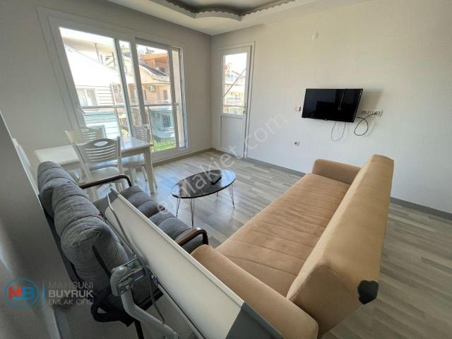Didim Cumhuriyet Mahallesi’nde Geniş Balkonlu 1+1 Daire