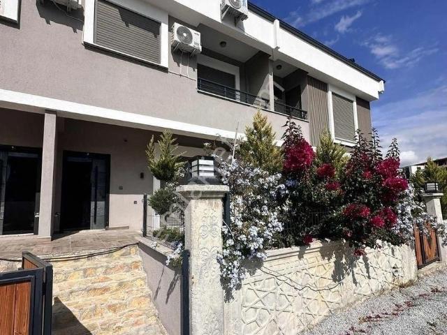 Didim De Müstakil Girişli 3+1 Eşyalı Sıfır Villa 9.000.000 Tl
