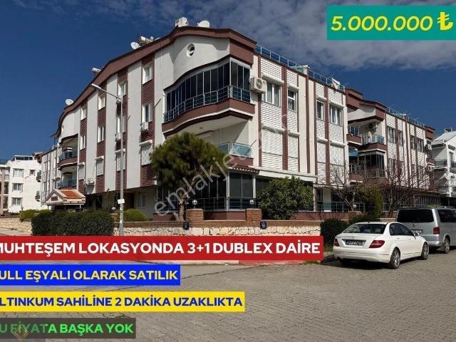 Didim Efeler’de Sağlık Ocağı Arkasında Satılık Havuzlu 3+1 Sıfır Eşyalı Dublex Daire Yetişen Alır