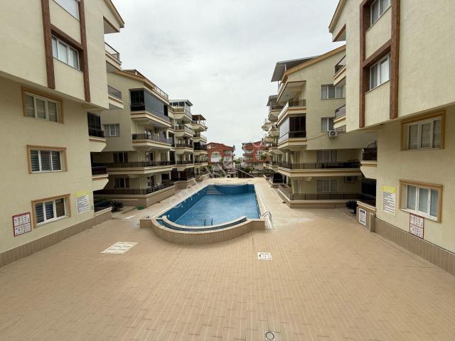 Didim Efeler Havuzlu Sitede,asansörlü Satılık 3+1 Dubleks Daire