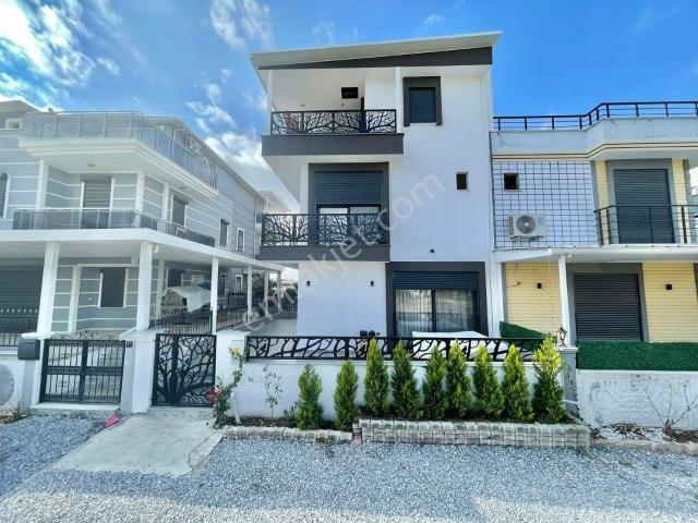 Didim Hisar Mah Satılık 4+1tripleks Ultralüks Villa