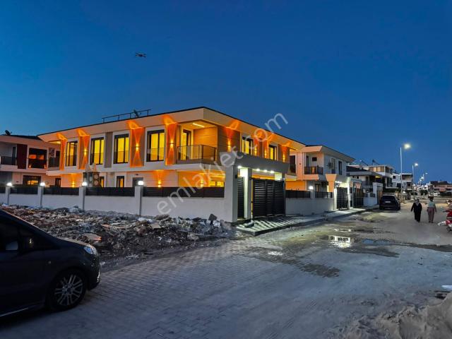Didim Efelerde 3+1 Müstakil Havuzlu Ful Eşyalı Villa