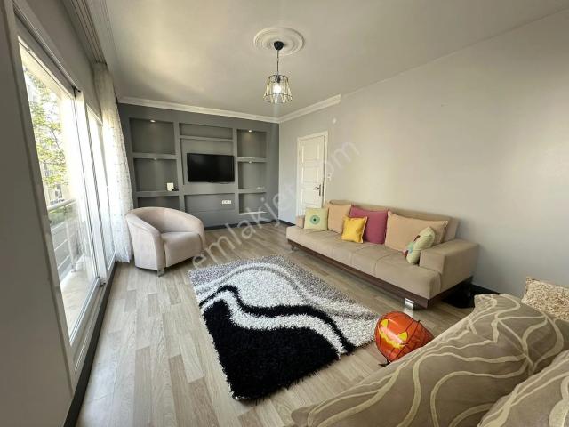 Didim Şehir Merkezinde Asansörlü Binada Ara Kat 3+1 Eşyalı Daire