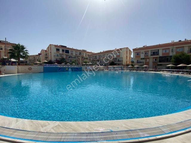 Didim Hisarda Havuzlu Sitede Satılık 3+1 Daire