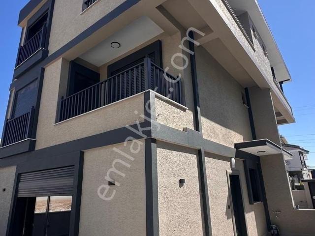 Didim Hisarda Triblex Villa