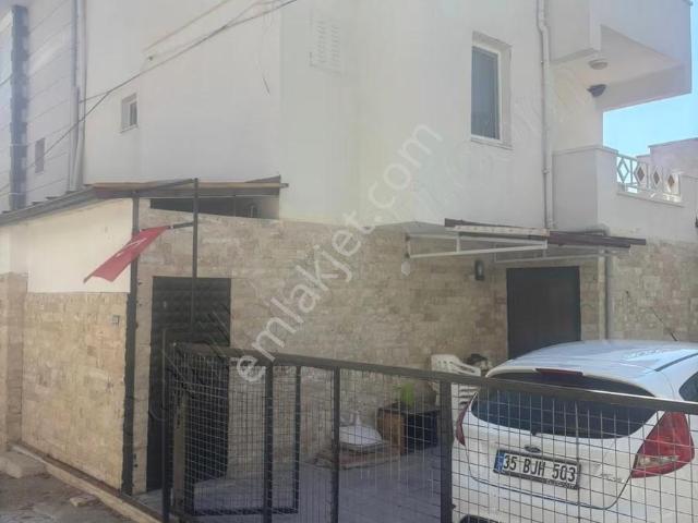 Didim Mavişehir De Denize 500 Mt Mesafede Satılık 4+1 Villa