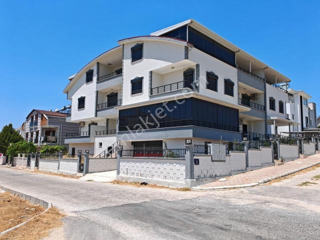 Didim Mavişehirde Satılık Denize 500 Mt. Otoparklı 4+1 Villa
