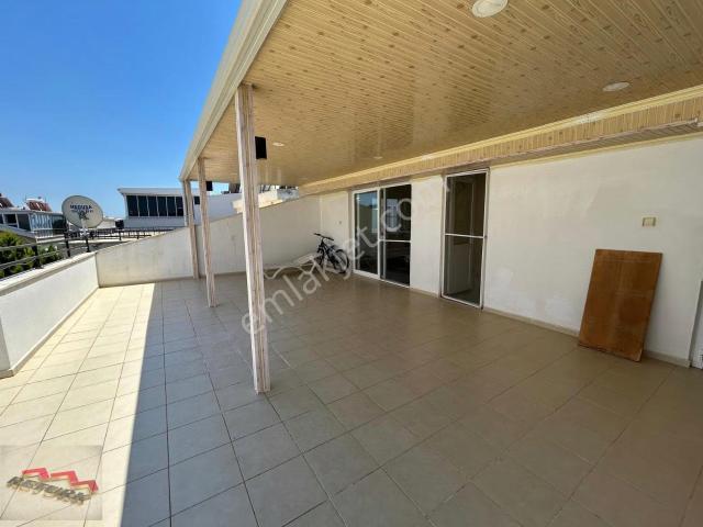 Didim Retürkten  Efeler Mahallesinde 3+1 Eşyalı Dubleks Daire