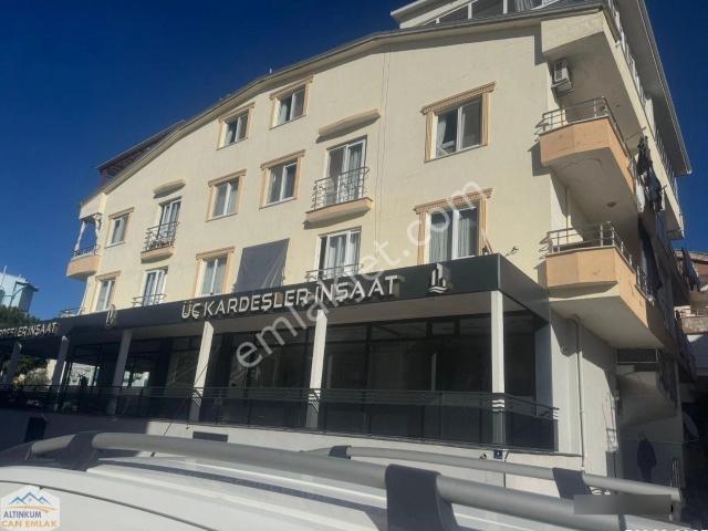 Didim Satılık 3+1 Ayrı Mutfak 140 M2 Çok Geniş Ön Cephe Daire
