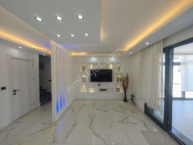 Didim'de Denize Yakın Satılık Villa