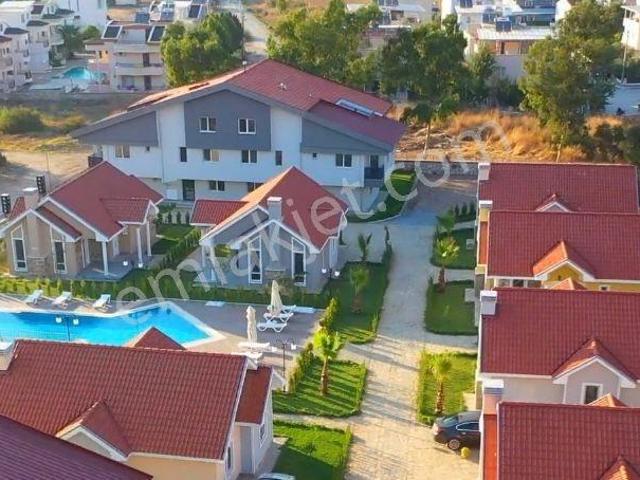Didim'de Havuzlu Site İçerisinde Satılık Full Eşyalı 1+1 Daire
