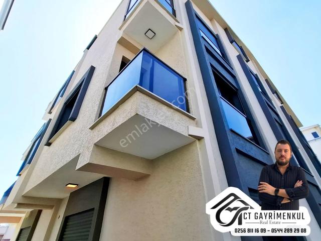 Didim'de Kiralık 1+1 Ultra Lüks Daire Orta Kat Asansörlü Çarşıya Yakın Sıfır !
