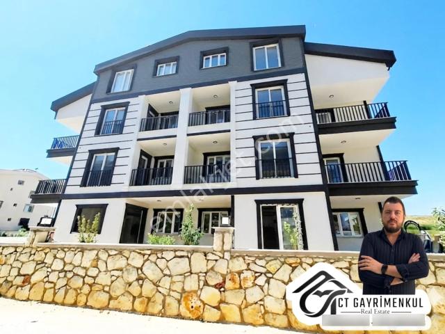 Didim'de Satılık 2+1 Sıfır Geniş Daire Orta Kat Ön Cephe Asansörlü !
