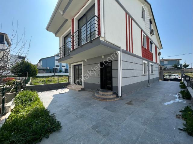 Didimde 4+1 Tripleks Villa