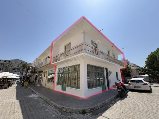 Didim'in Tam Merkezinde Çarşıda Satılık İki Dükkan Ve Bir Daire
