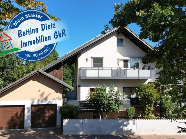 DIETZ: Freiwerdendes, liebevolles 2 Familienhaus Anwesen in attraktiver Wohnlage von Klein Zimmern!