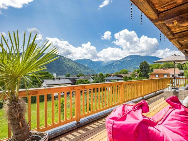 DIE BERGWELT UND DEN SEE QUASI VOR DER HAUSTÜRE! HISTORISCHES JUWEL MIT MODERNEM LUXUS! NICHT NUR EINE IMMOBILIE SONDERN EIN STATEMENT!