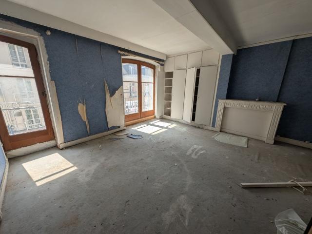 DIEPPE RUE PIETONNE PLATEAU DE 35M2 A RENOVER
