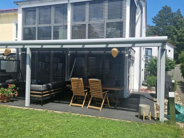 Diese moderne DHH steht für Sie und Ihre Familie in Unterschleißheim Hollern bereit