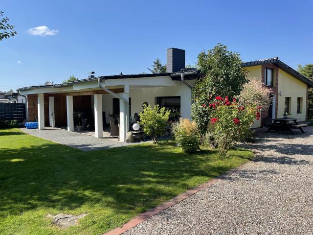 Dieser Ausblick ist grün wie die Hoffnung! Ihr Bungalow zum Familienglück
