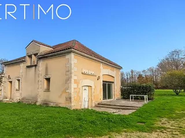 Dignac 16410 Achat / Vente maison 7 pièces t7