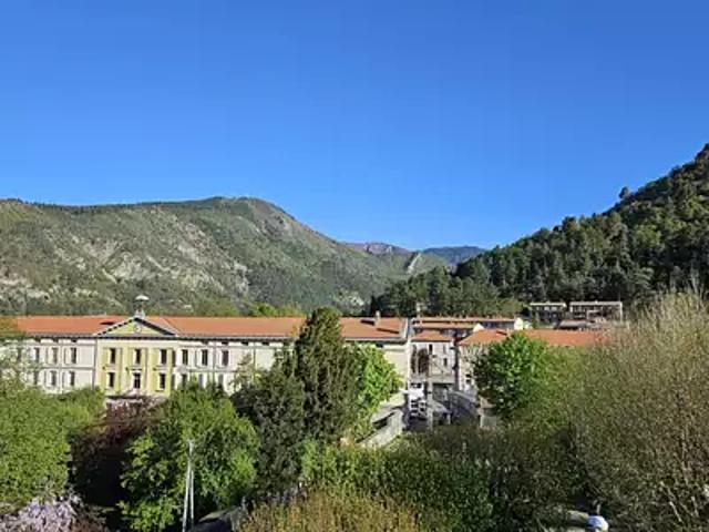 Digne les Bains 04000 Achat / Vente appartement 3 pièces t3