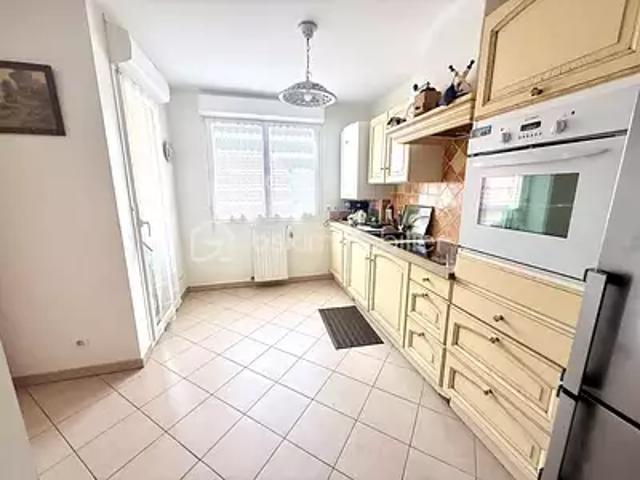 Digne les Bains 04000 Achat / Vente appartement 3 pièces t3 cave balcon