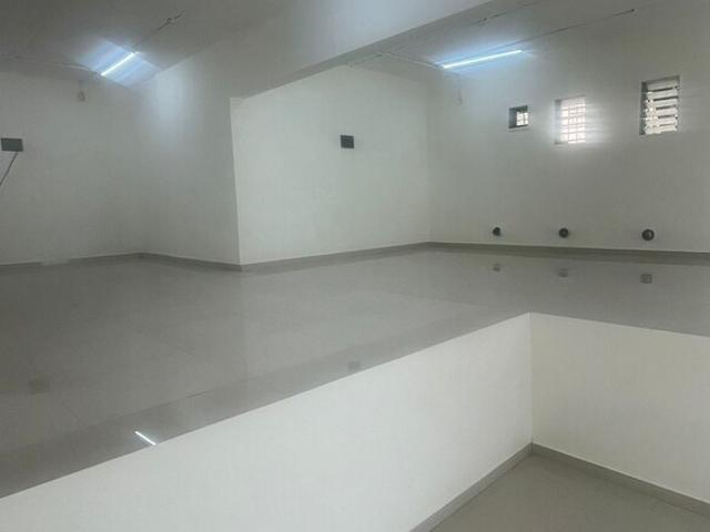 Dignity Apartments Commercial Showroom 4000 Sq. Ft. in Andheri West Mumbai Listing ID: #9603