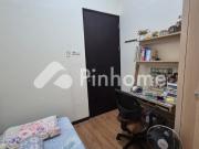 Dijual Rumah Sudah Full Renov Purimas Rungkut di Purimas Rp 15,63 Juta/m² | Pinhome