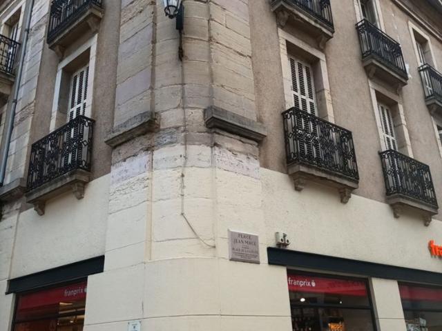 Dijon