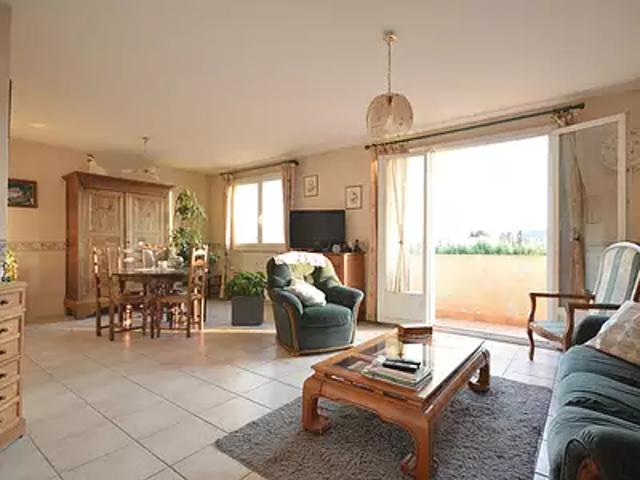 Dijon 21000 Achat / Vente appartement 5 pièces t5 au dernier étage cave