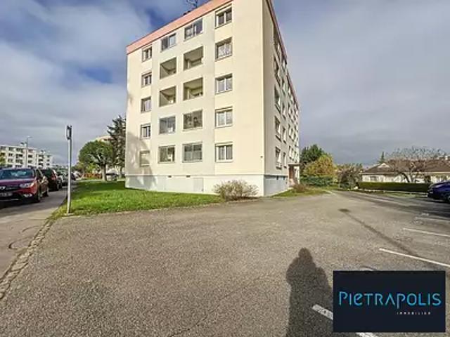 Dijon 21000 Achat / Vente appartement 3 pièces t3 au dernier étage parking