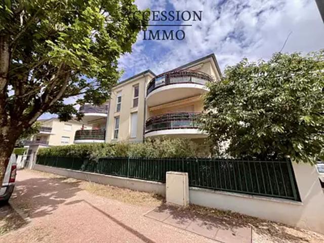 Dijon 21000 Achat / Vente appartement 3 pièces t3 au dernier étage terrasse