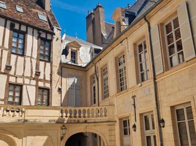 Dijon centre historique appartement 2 pieces
