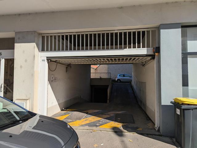 Dijon Location Parking / Garage 21