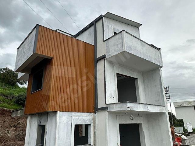 Dikili Çandarlıda Satılık Villa